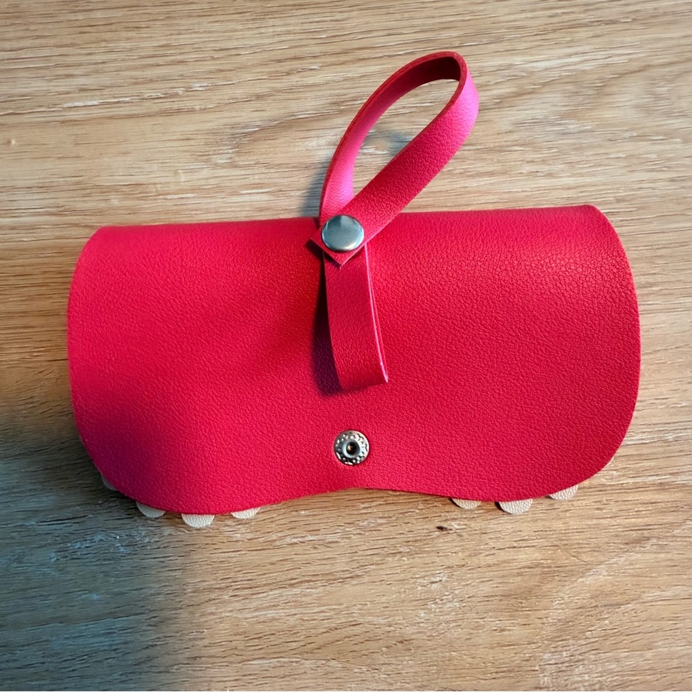 Pink Flower Sunglasses Case - NEW - Picture 2 of 2